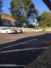 35 Sternberger Ave in Long Branch, NJ - Foto de edificio - Building Photo