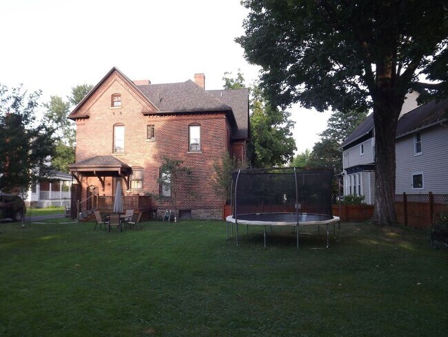 43 Ford Ave in Oneonta, NY - Building Photo - Building Photo