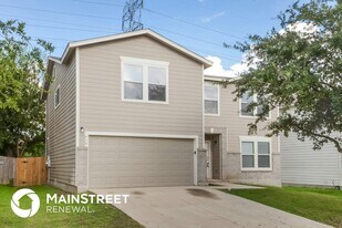 410 Spruce Breeze in San Antonio, TX - Building Photo