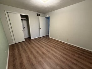 223 N 3rd St in Hanna City, IL - Building Photo - Building Photo