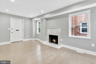 6005 New Hampshire Ave NE in Washington, DC - Foto de edificio - Building Photo