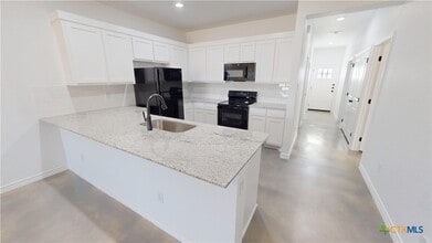 905 Smoke Tree Ln in Killeen, TX - Foto de edificio - Building Photo