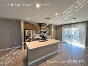 1255 N Arizona Ave in Chandler, AZ - Building Photo - Building Photo