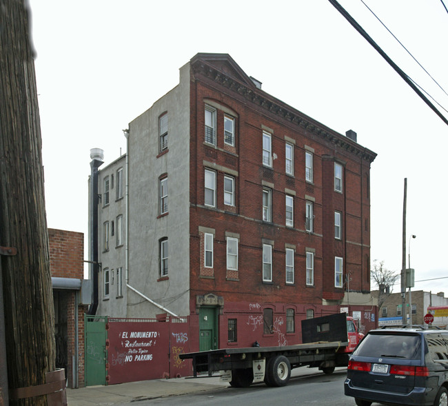 3015 Atlantic Ave in Brooklyn, NY - Building Photo - Building Photo