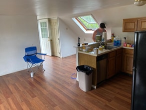 66 Crowell Rd, Unit 6 in Chatham, MA - Building Photo - Building Photo