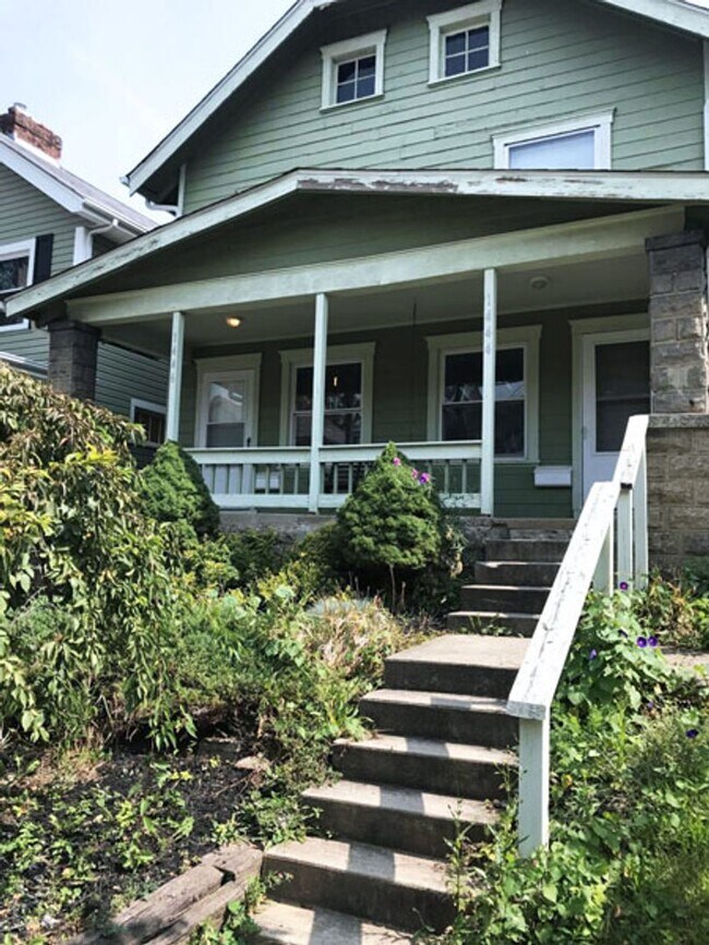 property at 1444-1446-1446 Hamlet St