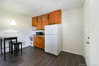 345 Michigan Ave in Miami Beach, FL - Building Photo - Building Photo