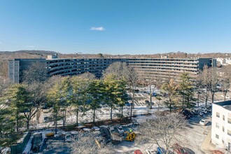 Parkview Condominiums in Winchester, MA - Building Photo - Building Photo