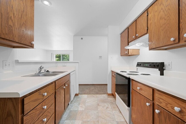 City View Apartments in West Bend, WI - Foto de edificio - Building Photo