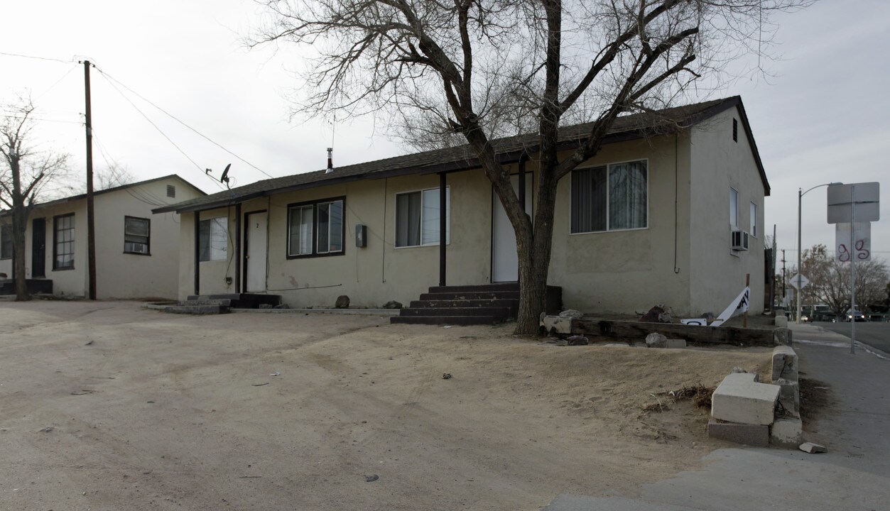 16675 Mojave Dr in Victorville, CA - Building Photo