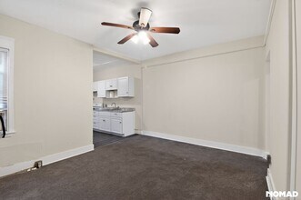 353 New Jersey Ave in Atlantic City, NJ - Foto de edificio - Building Photo