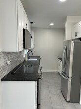 21 Cemetery St-Unit -A in Hopedale, MA - Building Photo - Building Photo