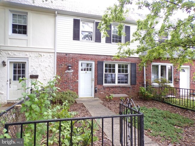 property at 4772 21st Rd N