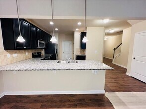 1524 Brookmere Way in Cumming, GA - Foto de edificio - Building Photo