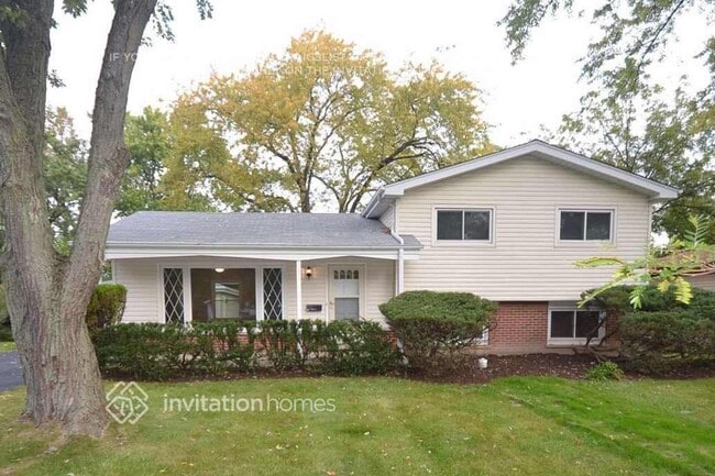 property at 920 Greenwood Ave