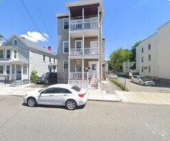 12 Shepard St, Unit 1 in Lynn, MA - Building Photo