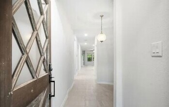 334 S Cadence Hills Loop in Willis, TX - Building Photo - Building Photo