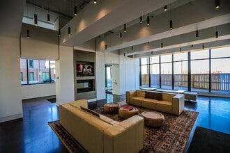 615-616 6 Ave SE in Calgary, AB - Building Photo - Building Photo
