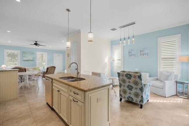 10187 S Ocean Dr, Unit 1 in Jensen Beach, FL - Building Photo - Building Photo