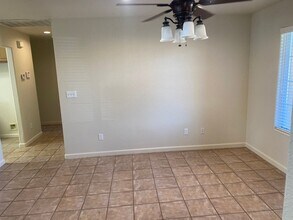 4711 W Mary Ave in Visalia, CA - Building Photo - Building Photo