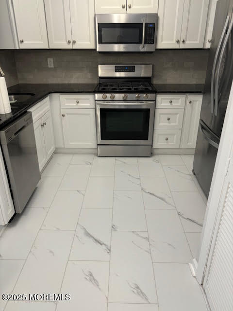 101 Hyacinth Ln in Freehold, NJ - Building Photo - Building Photo