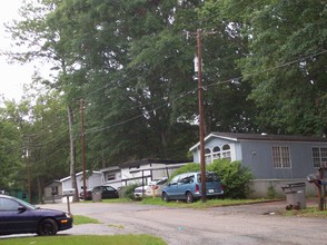 Cherry Valley Mobile Home Park in Lagrange, GA - Building Photo - Building Photo