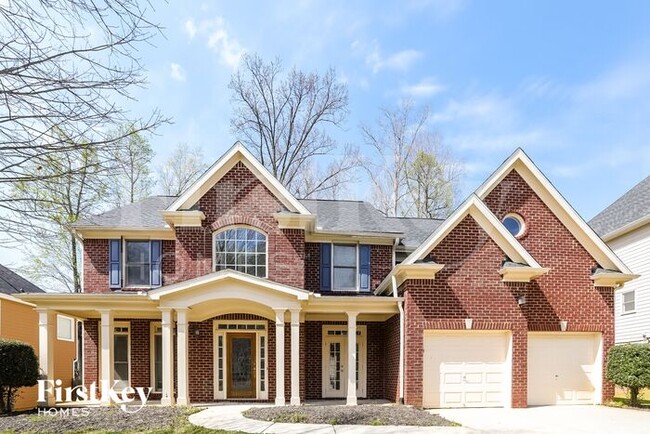 property at 925 Havenstone Walk SW