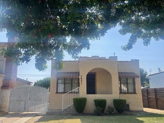 property at 3621 Cimarron St