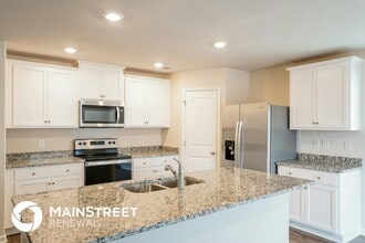 545 Flannel Way in Zebulon, NC - Building Photo - Building Photo