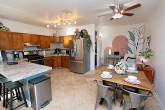 15198 Darnell Dr in Lake Elsinore, CA - Building Photo - Building Photo