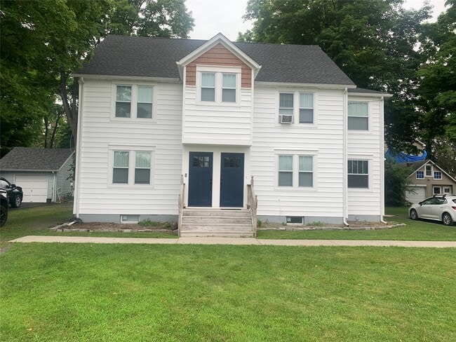 property at 14 Edmunds Ln
