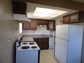 2027 Estes Ln in Longmont, CO - Building Photo - Building Photo