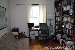 20 Winchester St, Unit 4 in Brookline, MA - Building Photo