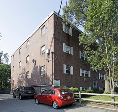 100 Quarry St in Quincy, MA - Foto de edificio - Building Photo