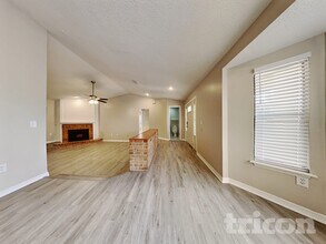 801 Maraval Ct in Longwood, FL - Foto de edificio - Building Photo