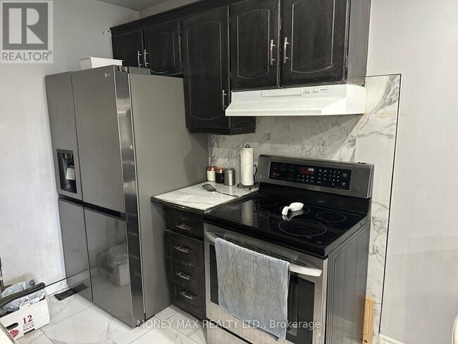 property at 22 Shalom Crescent