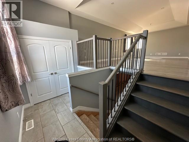 3161 Viola Cres in Windsor, ON - Building Photo - Building Photo