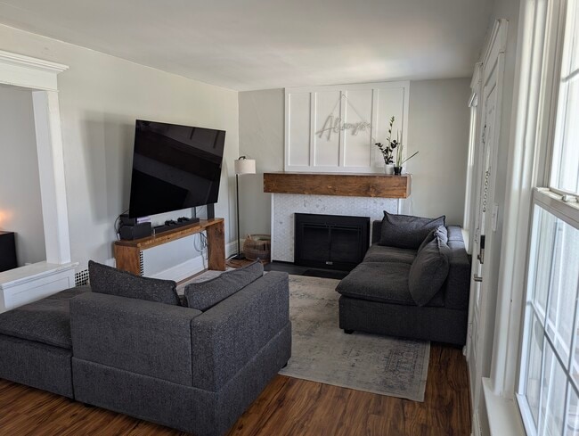 1213 Wood St in Bethlehem, PA - Building Photo - Building Photo