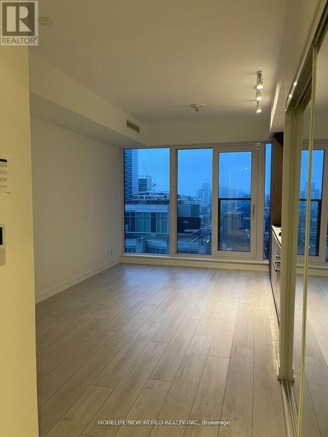 55 Mercer St in Toronto, ON - Building Photo - Building Photo