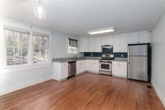 2344 Ripplewater Dr SE in Atlanta, GA - Building Photo - Building Photo