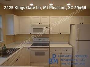 2225 Kings Gate Ln in Mount Pleasant, SC - Building Photo - Building Photo