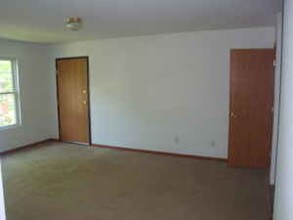 2900 8 1/2 Ave, Unit 21 in Rock Island, IL - Building Photo - Building Photo