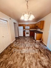 555 Fairfax Ave in Colonial Heights, VA - Building Photo - Building Photo