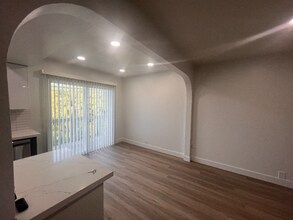 5115 N 12th St, Unit 6 in Phoenix, AZ - Building Photo - Building Photo