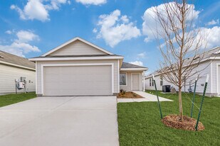 3901 Pontchartrain Pkwy in Sherman, TX - Building Photo