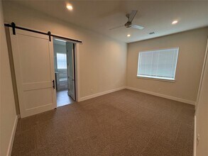 170 Bunker Rnch Blvd in Dripping Springs, TX - Building Photo - Building Photo