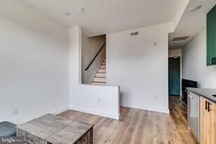 4243 Mantua Ave in Philadelphia, PA - Building Photo