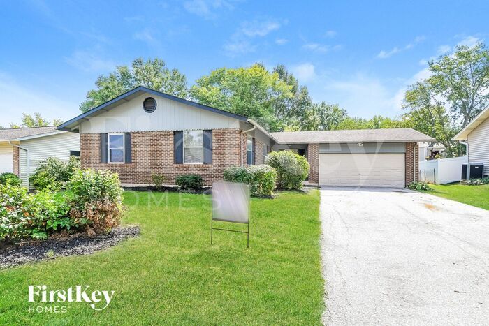 4674 Onondaga Trail in St. Charles, MO - Building Photo