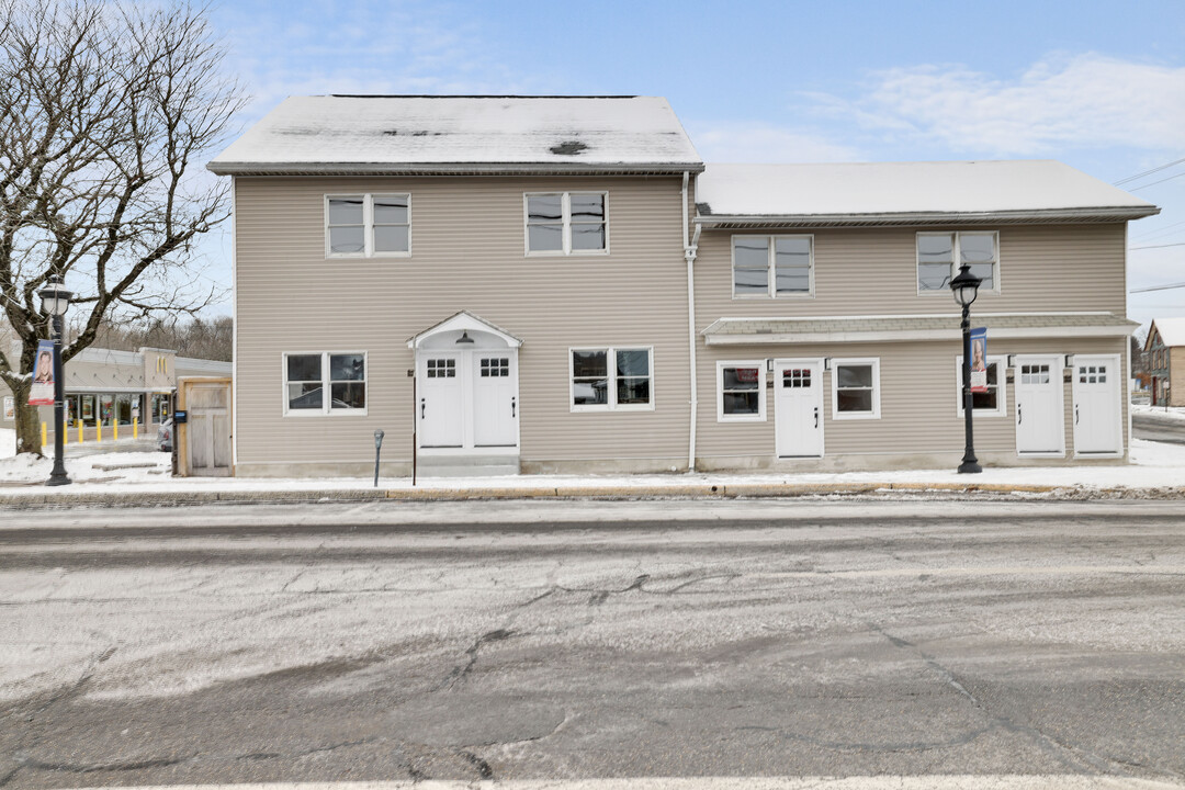 314-318 Main St in Stroudsburg, PA - Building Photo