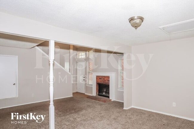 5536 Stone Meadow Ln in Fort Worth, TX - Building Photo - Building Photo